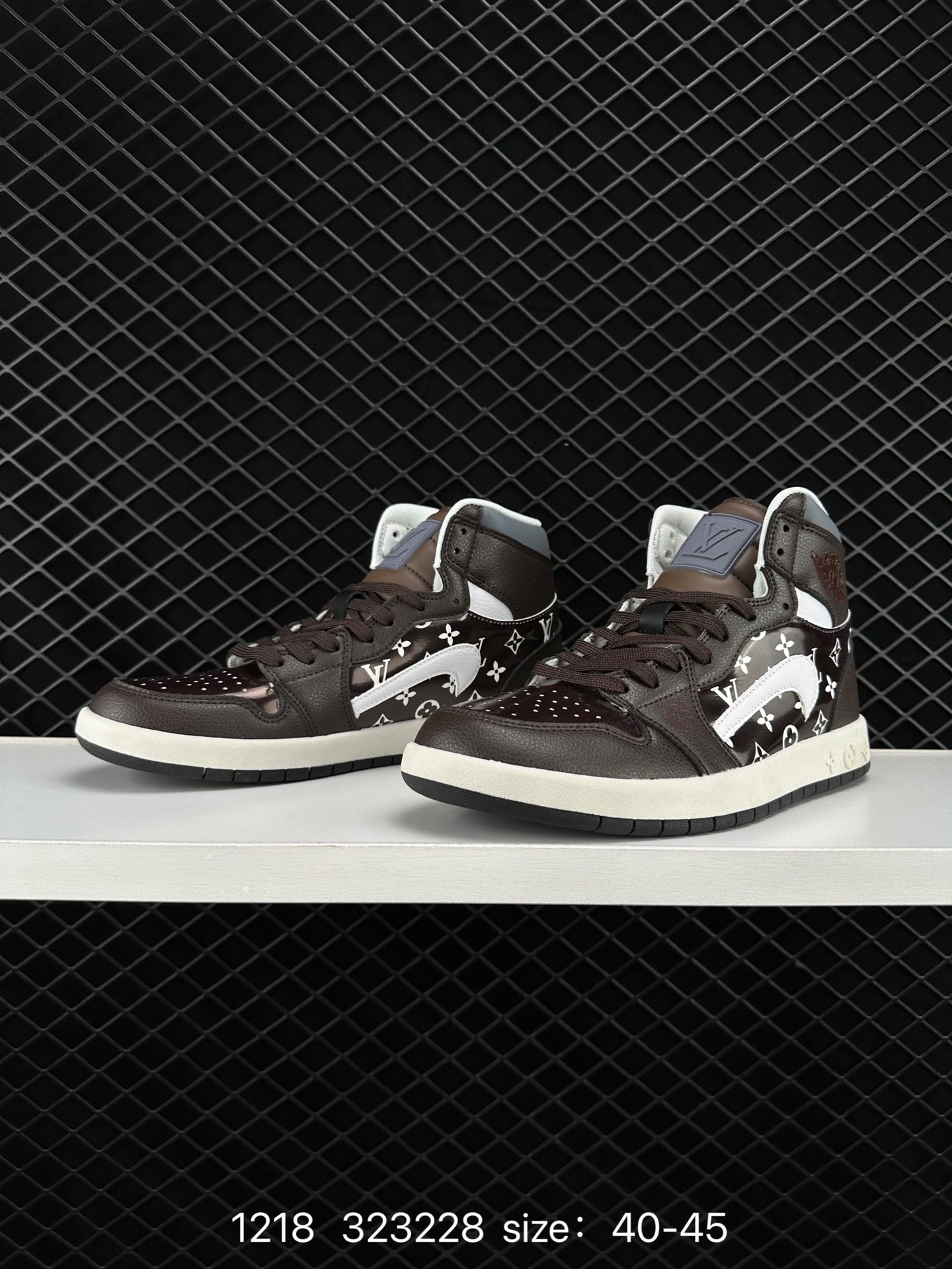 Nike Air Jordan 1 Retro High OG”Black/White“